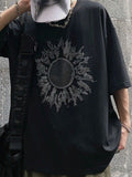 Coverwin Men's Darkness Sun Graphic Tee