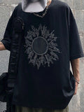 Coverwin Men's Darkness Sun Graphic Tee