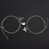 Coverwin 2Pcs Bracelets for Women Men Fashion Couple Cuff Jewelry Vintage Chains Heart Magnet Bracelets Korea Trendy Pulsera